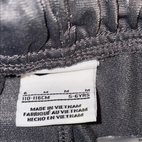 Nike Matching Set - Picture 3 of 7